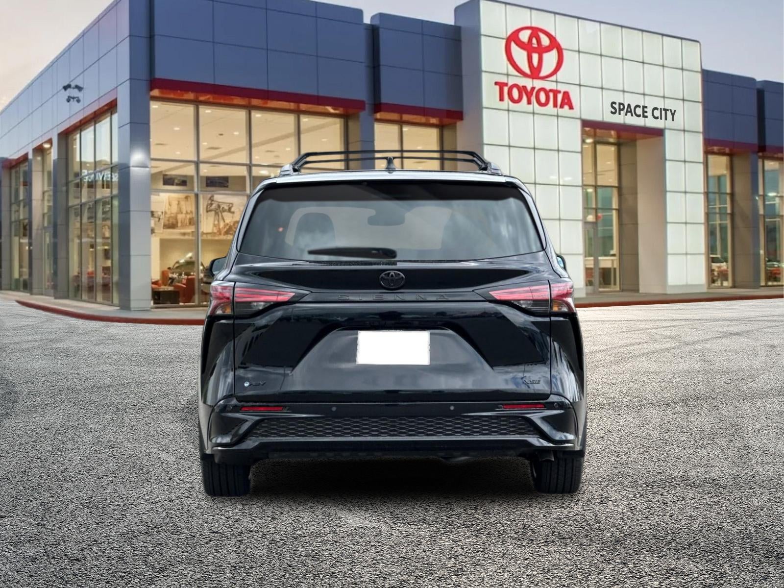 2026 Toyota Sienna XSE 7 Passenger