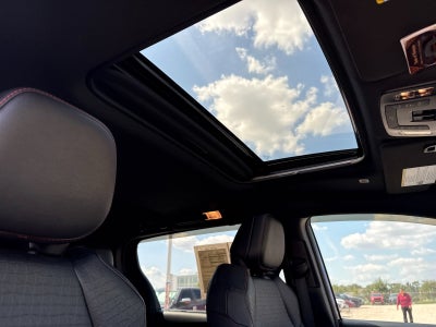 2025 Toyota Sienna XSE 7 Passenger