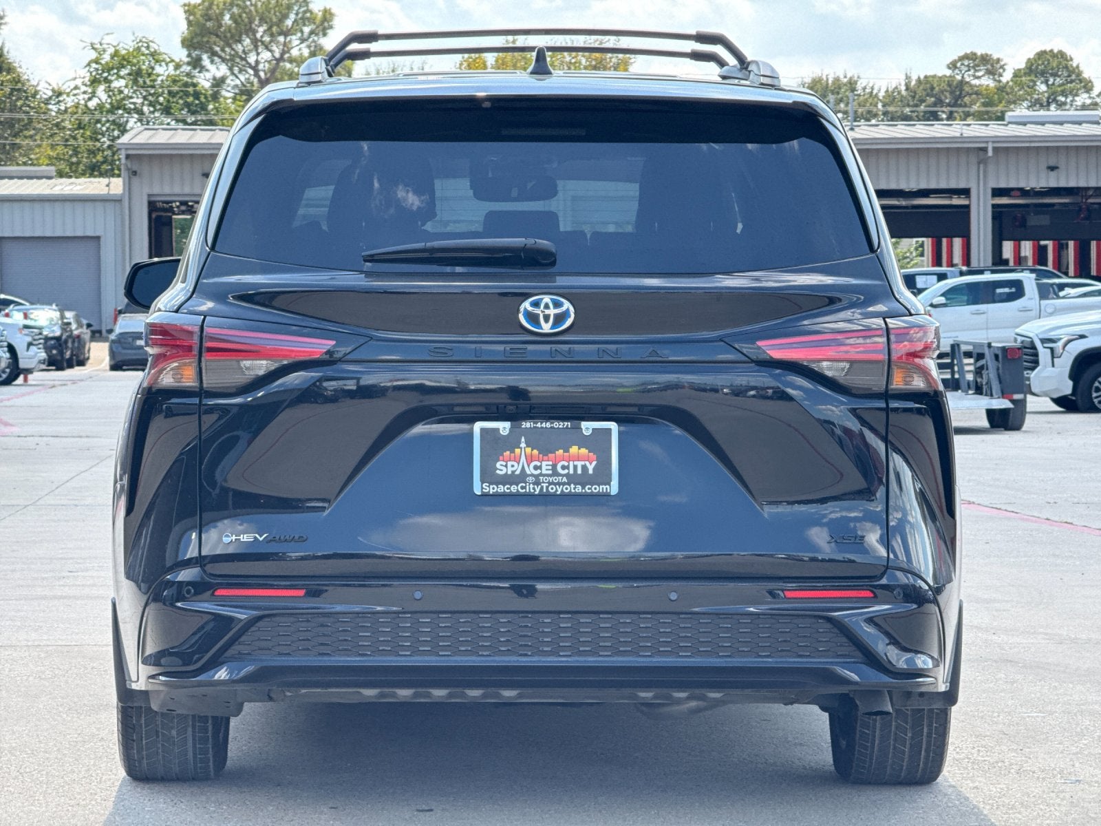 2025 Toyota Sienna XSE 7 Passenger