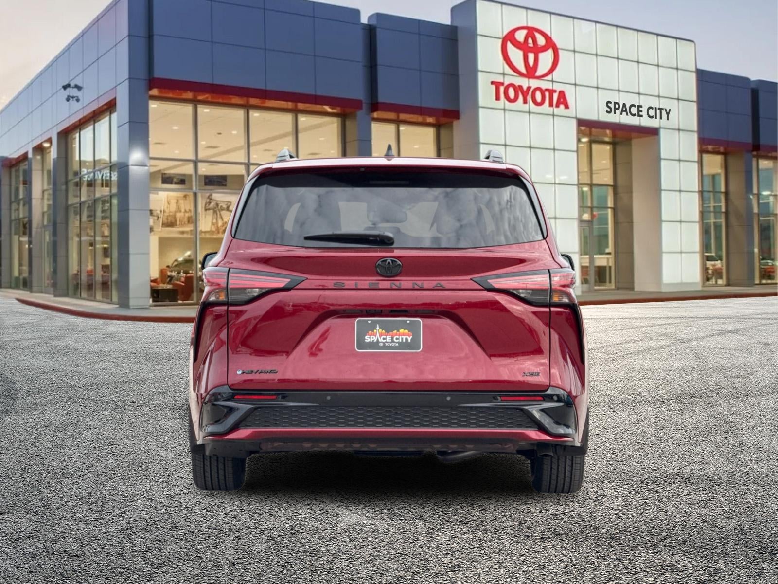 2026 Toyota Sienna XSE