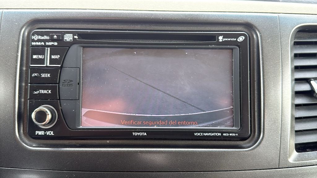 2014 Toyota SIENNA XLE 3.5L XLE 8 Passenger