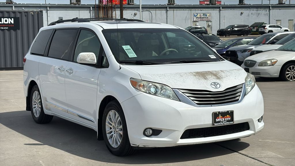 2014 Toyota SIENNA XLE 3.5L XLE