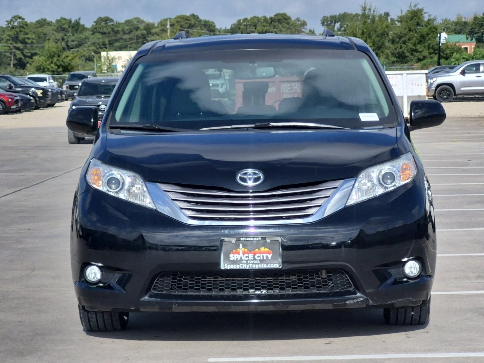 2015 Toyota SIENNA XLE 3.5L XLE 8 Passenger