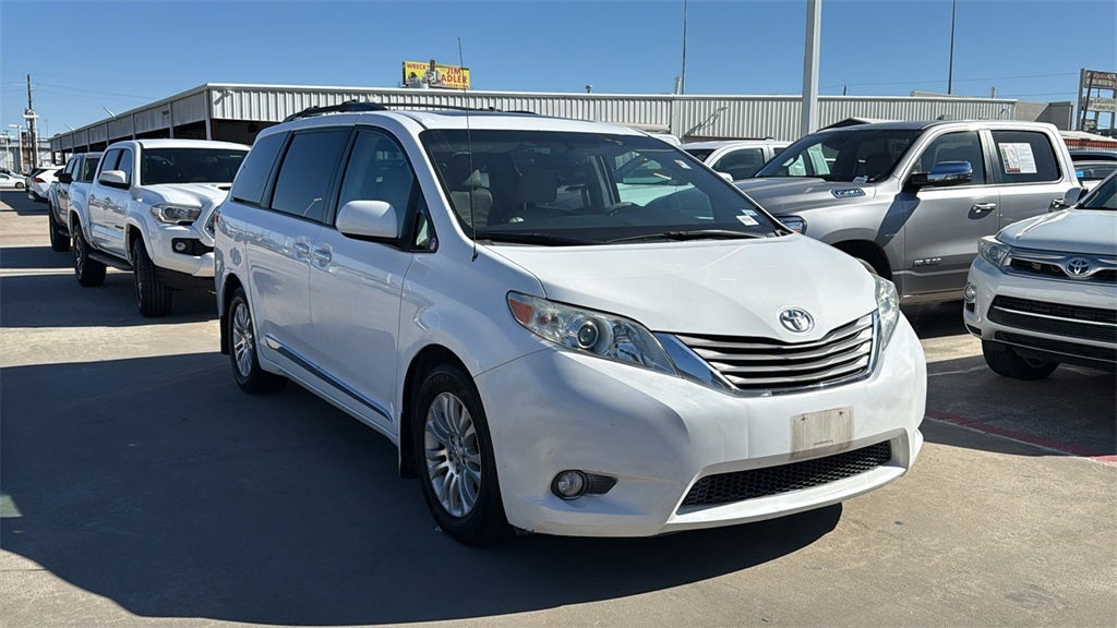 2014 Toyota SIENNA XLE 3.5L XLE