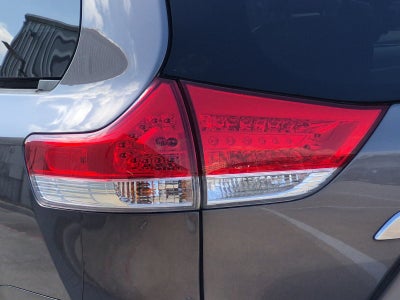 2014 Toyota SIENNA LTD 3.5L Limited 7 Passenger