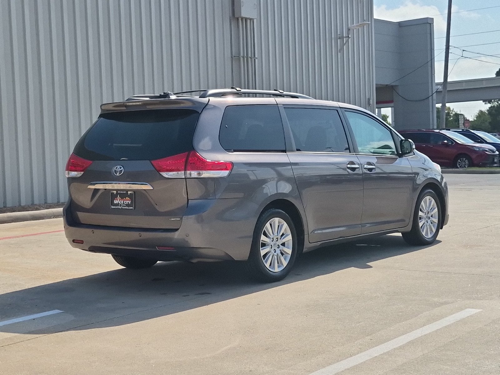 2014 Toyota SIENNA LTD 3.5L Limited 7 Passenger