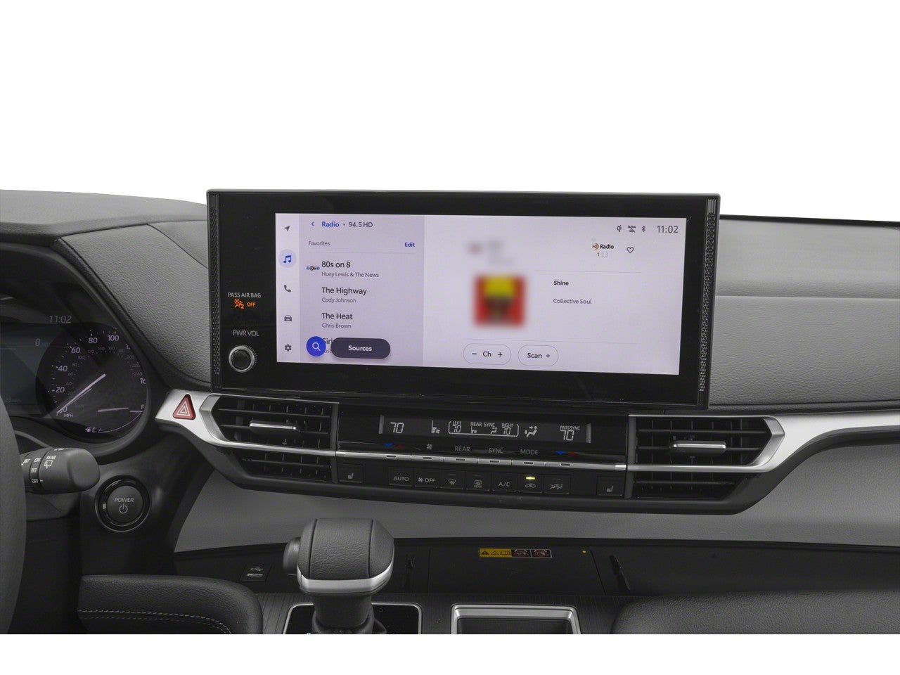 2026 Toyota Sienna XLE 8 Passenger
