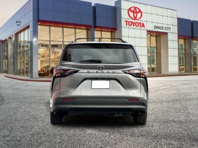2026 Toyota Sienna XLE 8 Passenger