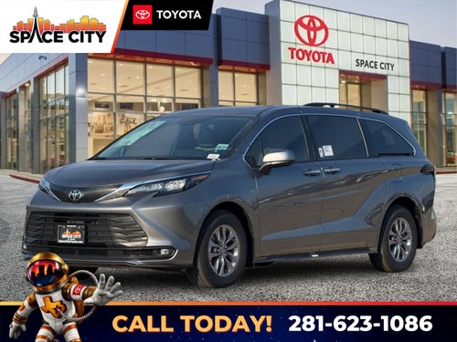 2026 Toyota Sienna XLE 8 Passenger