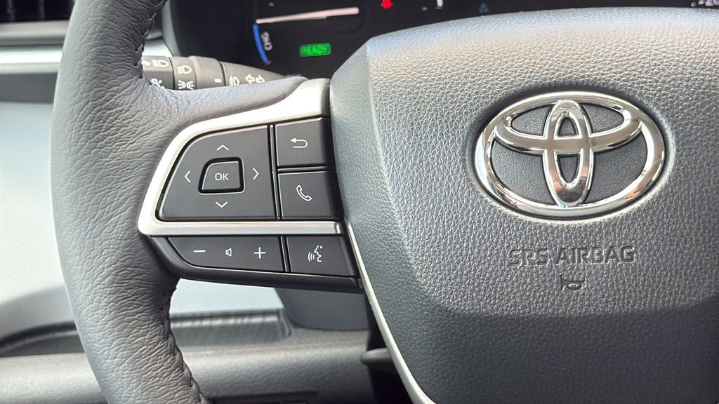 2026 Toyota Sienna XLE 8 Passenger