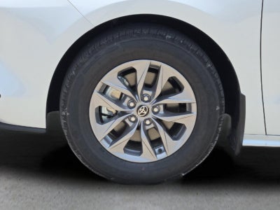 2026 Toyota Sienna XLE 8 Passenger