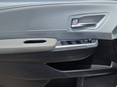 2026 Toyota Sienna XLE 8 Passenger