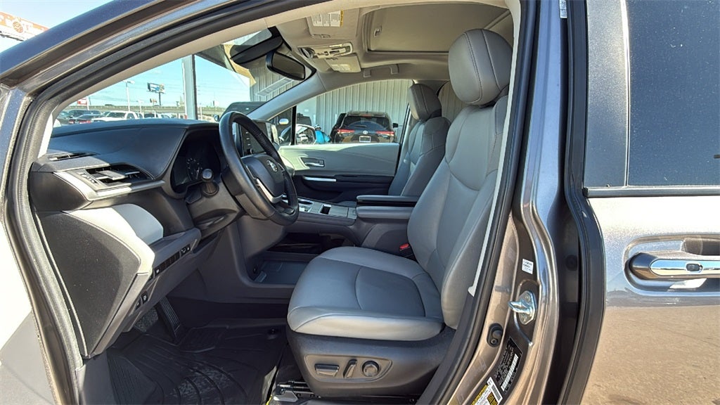 2024 Toyota SIENNA XLE XLE 7 Passenger
