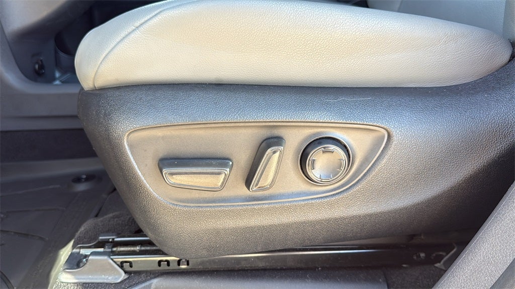 2024 Toyota SIENNA XLE XLE 7 Passenger