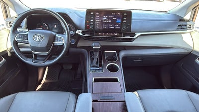 2024 Toyota SIENNA XLE XLE 7 Passenger