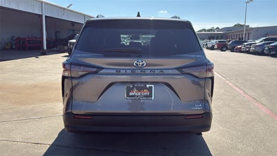 2024 Toyota SIENNA XLE XLE 7 Passenger