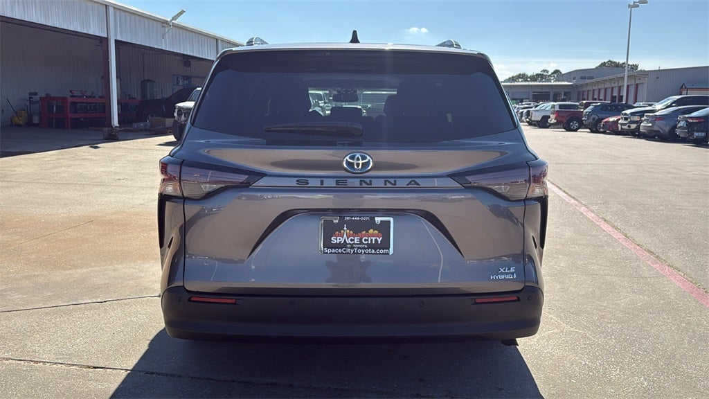 2024 Toyota SIENNA XLE XLE 7 Passenger