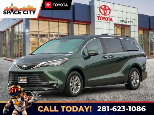 2026 Toyota Sienna XLE 8 Passenger