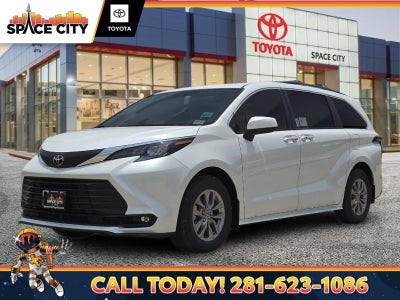 2026 Toyota Sienna XLE 8 Passenger