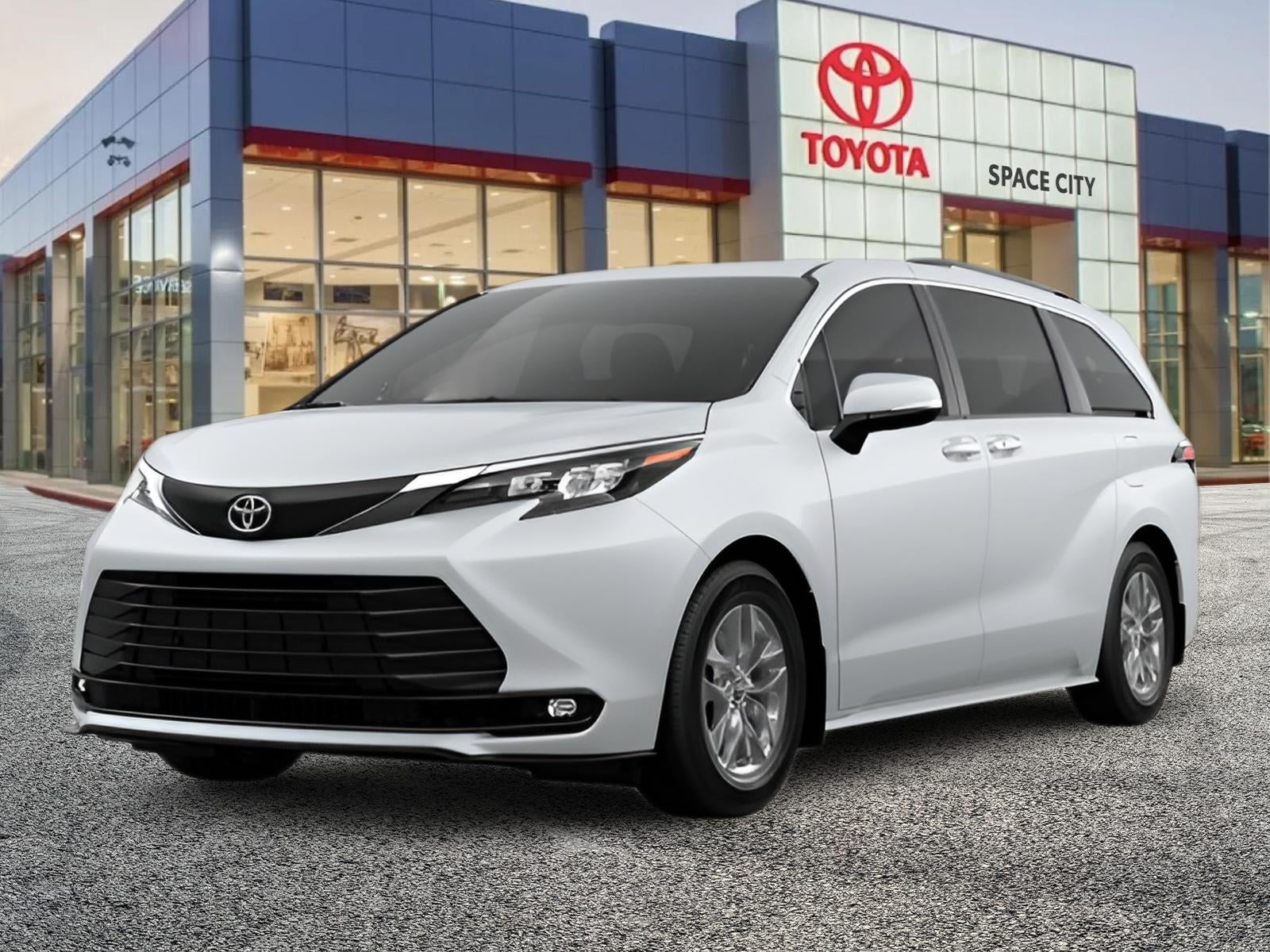 2026 Toyota Sienna XLE 8 Passenger