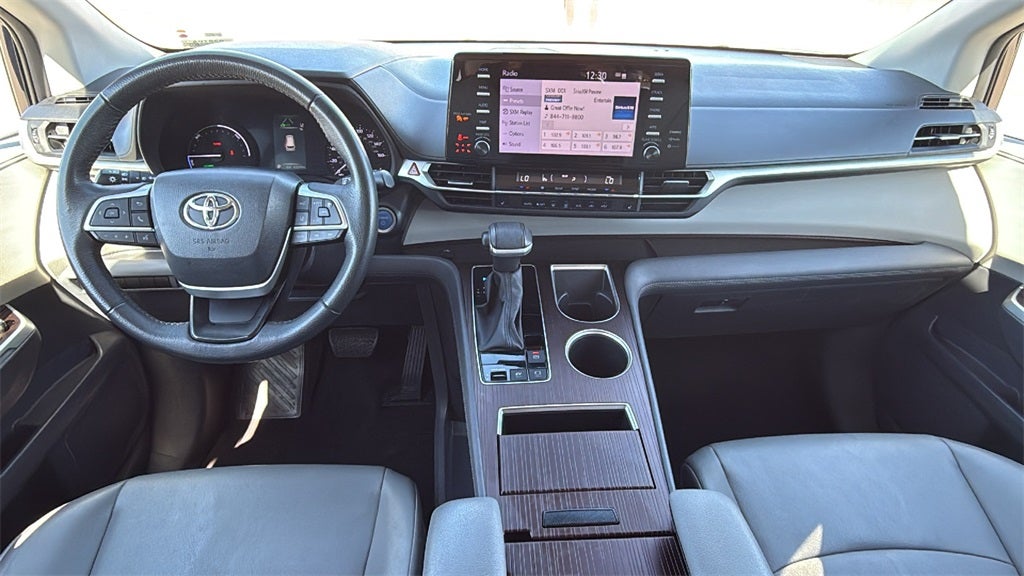2023 Toyota SIENNA XLE XLE 8 Passenger
