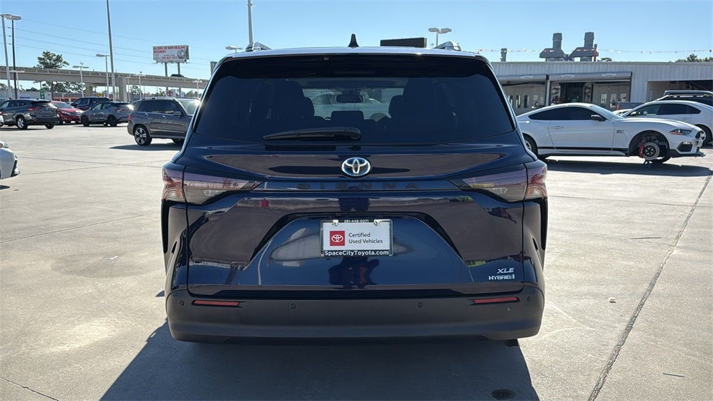 2023 Toyota SIENNA XLE XLE 8 Passenger