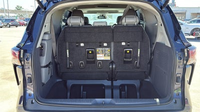 2023 Toyota SIENNA XLE XLE 8 Passenger