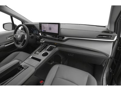 2026 Toyota Sienna XLE 8 Passenger