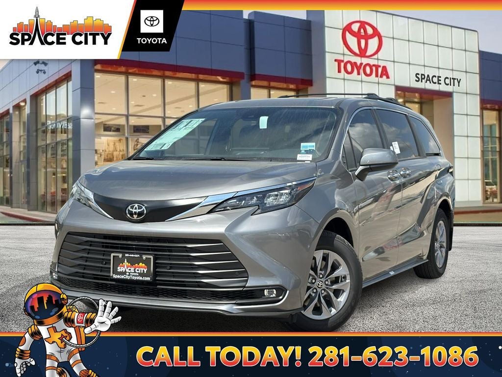 2026 Toyota Sienna XLE 8 Passenger