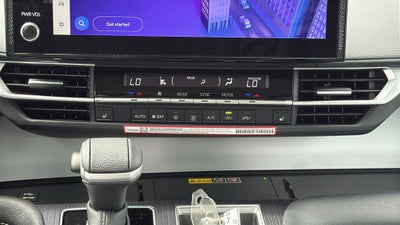 2026 Toyota Sienna XLE 8 Passenger