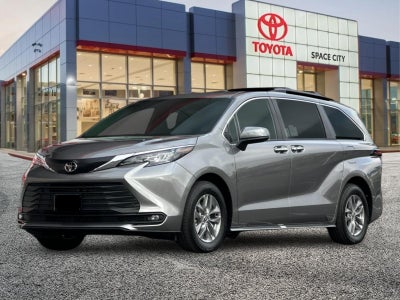2026 Toyota Sienna XLE 8 Passenger