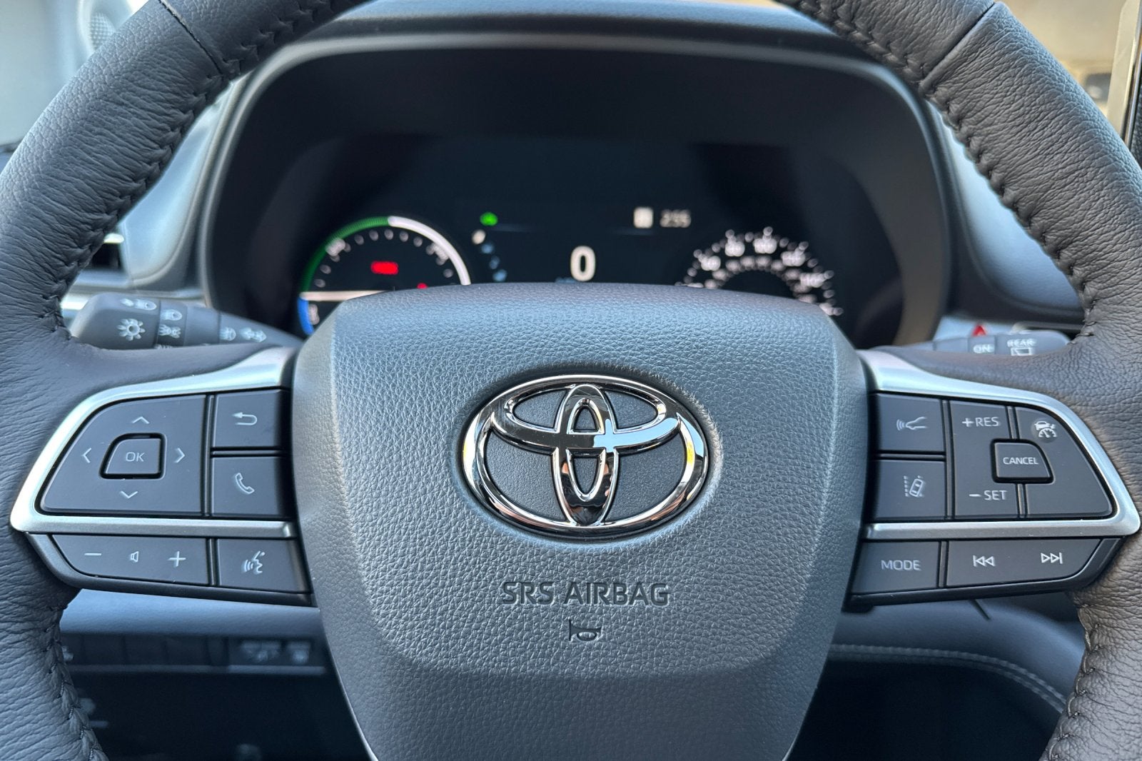 2026 Toyota Sienna XLE 8 Passenger