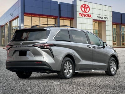 2026 Toyota Sienna XLE 8 Passenger