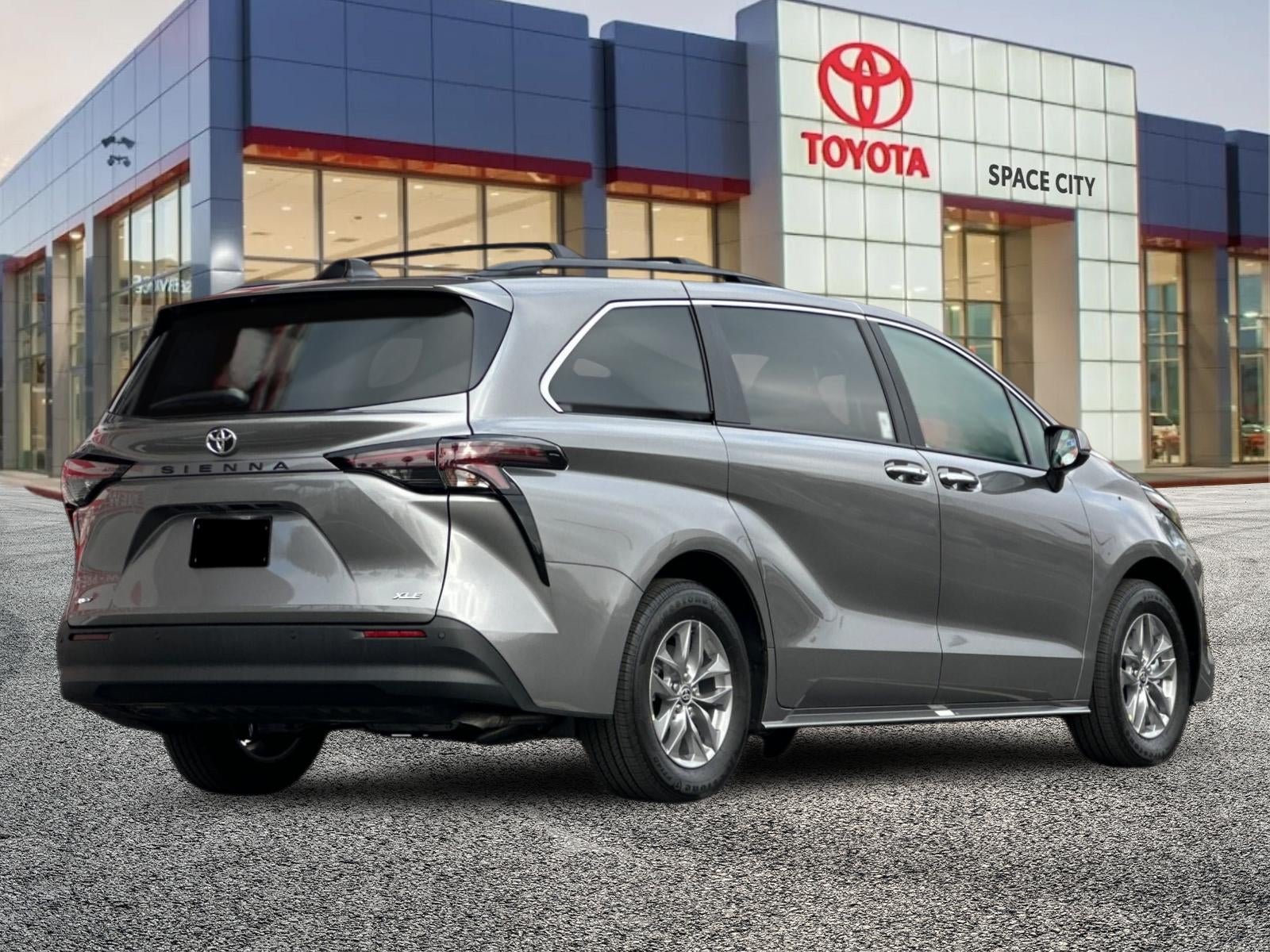 2026 Toyota Sienna XLE 8 Passenger
