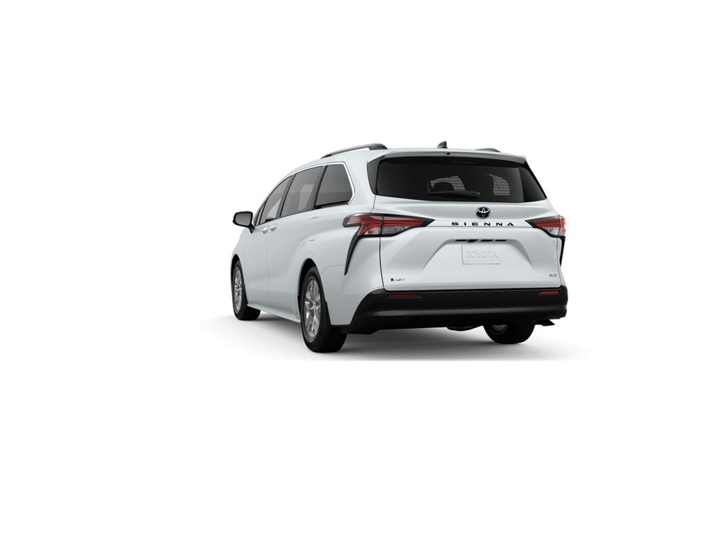 2026 Toyota Sienna XLE 8 Passenger