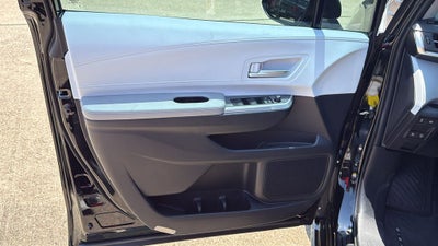 2026 Toyota Sienna XLE 8 Passenger