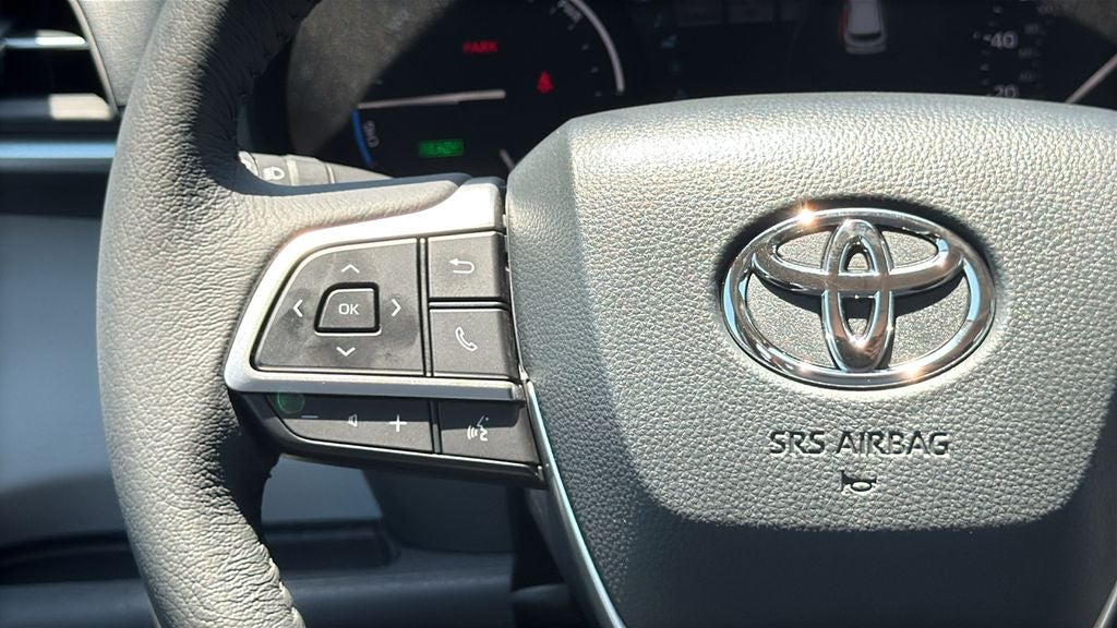 2026 Toyota Sienna XLE 8 Passenger
