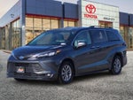 2025 Toyota Sienna XLE 8 Passenger