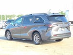 2025 Toyota Sienna XLE 8 Passenger