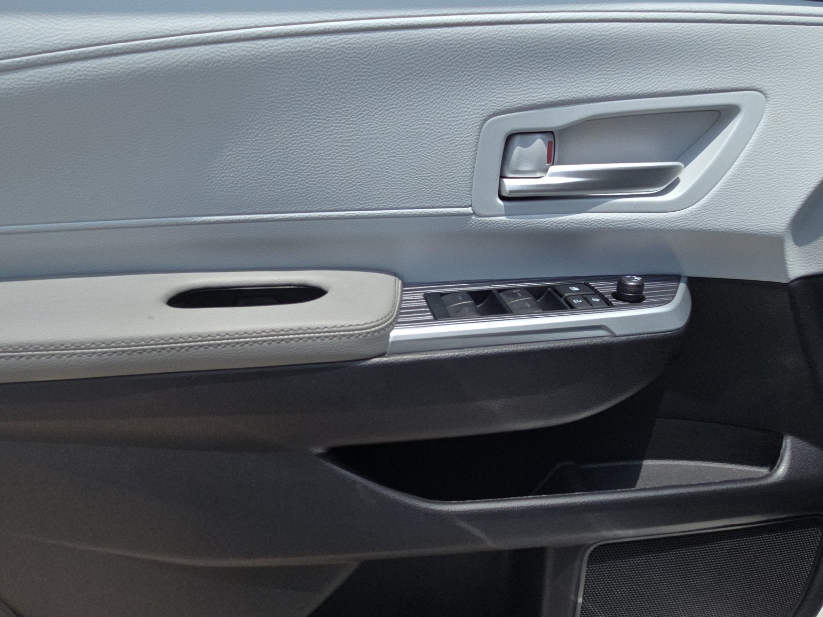 2026 Toyota Sienna XLE 8 Passenger