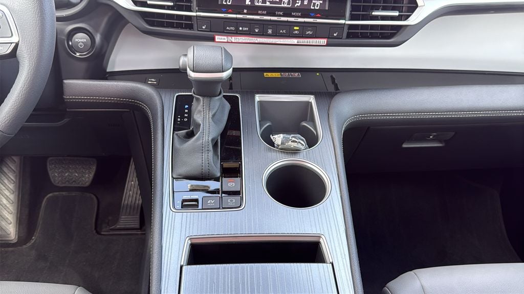 2026 Toyota Sienna XLE 8 Passenger