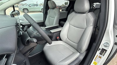 2026 Toyota Sienna XLE 8 Passenger