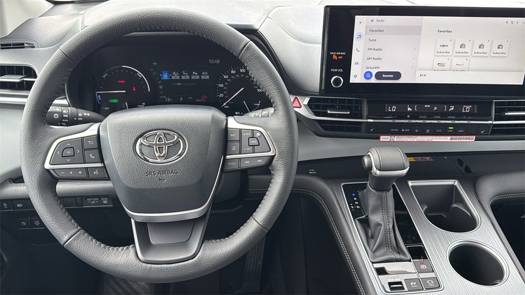2026 Toyota Sienna XLE 8 Passenger