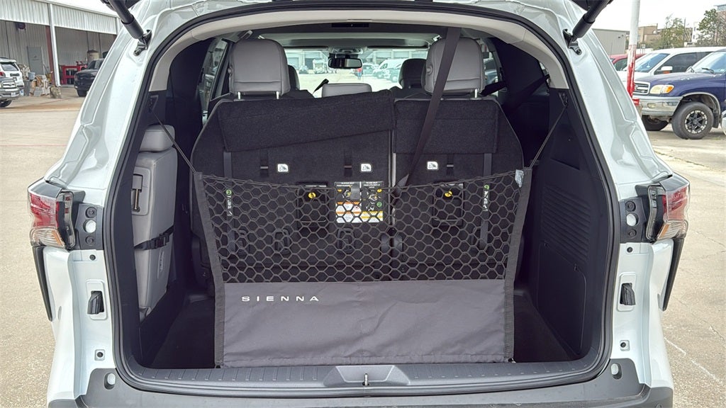 2026 Toyota Sienna XLE 8 Passenger