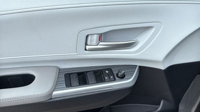 2026 Toyota Sienna XLE 8 Passenger