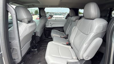 2026 Toyota Sienna XLE 8 Passenger