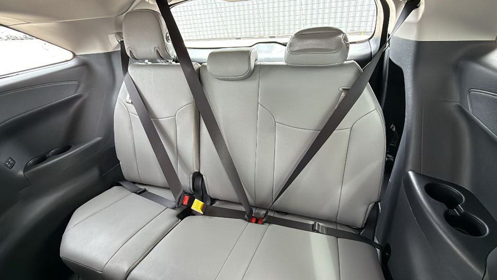 2026 Toyota Sienna XLE 8 Passenger