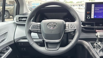 2026 Toyota Sienna XLE 8 Passenger