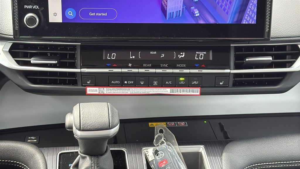 2026 Toyota Sienna XLE 8 Passenger
