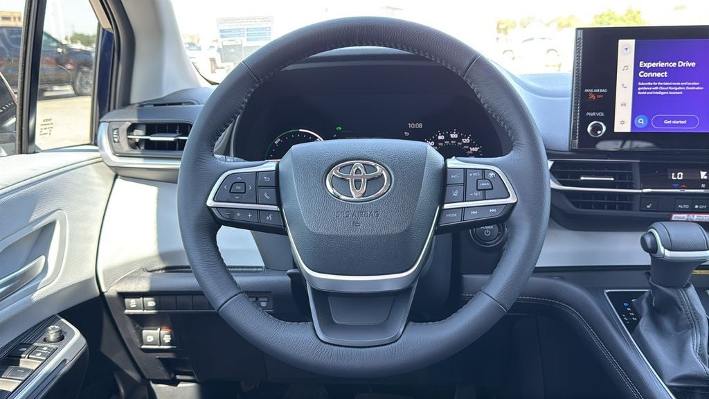 2026 Toyota Sienna XLE 8 Passenger